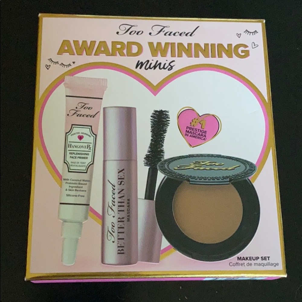 Too Faced Award Winning Minis Set